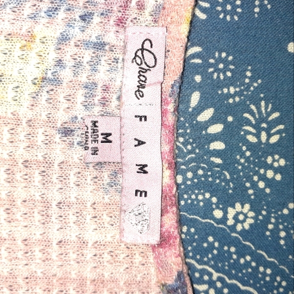 Crave Fame Medium pink floral long sleeve shirt - Picture 4 of 4